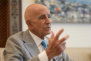 برّاك يُروِّج لـ«الفرصة الأخيرة»: 6 شروط لمنع الحرب